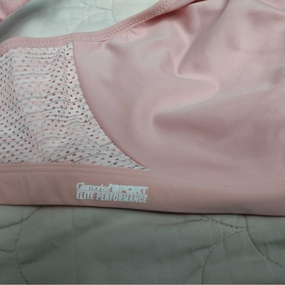 Glamorise Sport Elite Performance Bra in Soft Pink - Picture 4 of 8